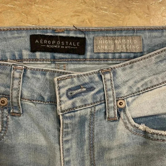 Aeropostale High Waisted Ankle Jegging, Sz 2, NWOT - Picture 2 of 5